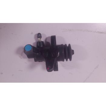 Цилиндр сцепления рабочий ISUZU NLR85 NPR75 NQR90 NMR85